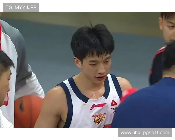 上海久事113-104击败广东宏远，洛夫顿砍下31分率队晋级半决赛